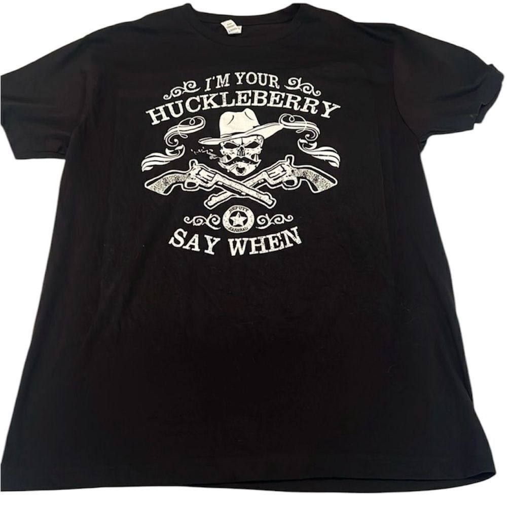 NWOT “I’m your huckleberry say when” Tombstone mens size L short sleeve T-shirt